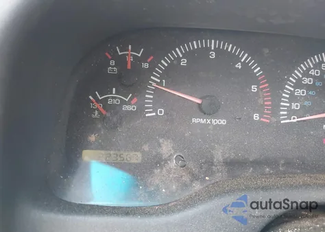 1998 Dodge Dakota Slt/Sport z USA, uszkodzony, nr VIN 1B7FL26X9WS660035